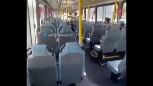 Novos vídeos pornô gay no ônibus 2017