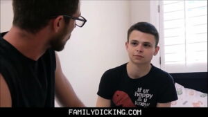 Padrasto come intiado gay xvideo