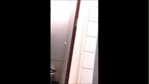 Pegação gay em banheiro publicos
