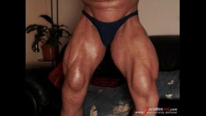 Porn gay muscle thighs