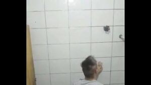 Pornhub flagras banheiro dos funcionários d gay