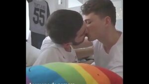 Porno gay novinho punheteta xnxx