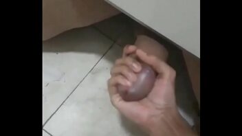 Sexo gay amador banheiro posto gasolina xvideos