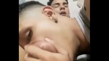 Sexo gay chupando favela xvideo