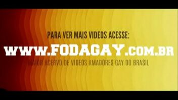 Video amador punheta gay no quartel