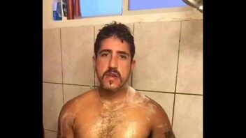 Video gay banheiro masculino homens no banho