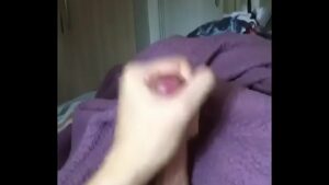 Video gay batendo punheta