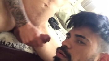 Video gay de homem gordo dando cu para homem forte