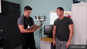 Video gay latino médico