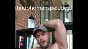 Video gay macho enorme e peludo