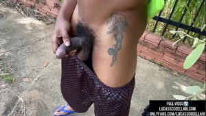 Vídeo gay moleque batendo punheta no banheiroo xvídeos.com