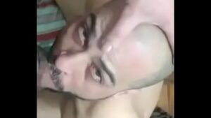 Video gay passivo levando muita tapa