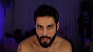 Video porno gay brasi sem capa