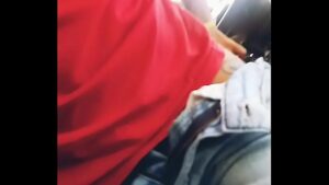 Video porno gay motorista de uber comendo o passageiro