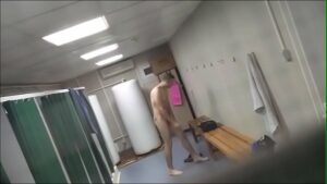 Video spy banho publico gay