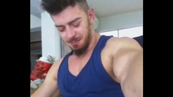 Videos de masturbação gay gozando