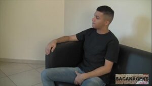 Videos gay brasileiros mostrando a rola e fslando putaria