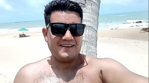 Vídeos gays lekes brasileiros na praia