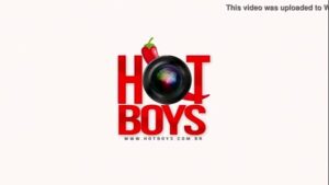 Vídeos grátis de rapazes gays dando para um cavalo