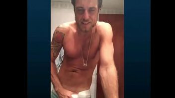 Videos gravados gay brasil web cam chatroulette
