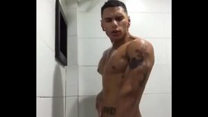 Vvideo porno gay super dotado