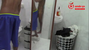 X videos gay no banho chines