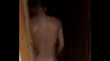 Xvideos gay chupa sauna