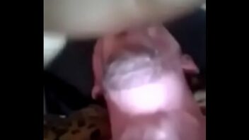 Xvideos gay garganta profunda tomando leite