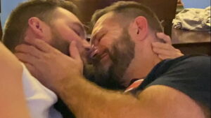 Beatiful daddy vídeo pornô gay