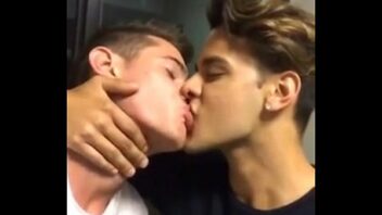 Beijo seu boy gay