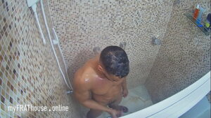 Camera escondida gay no banho x videos
