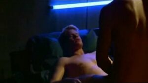 Cenas de quentes de sexo gay em filmes e series