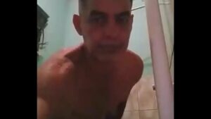 Exibicionista gay banho