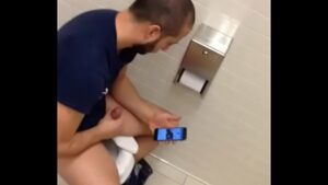 Flagras gay nos banheiros em aracaju