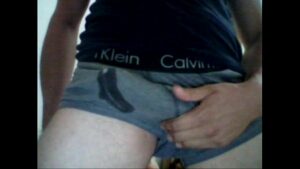 Fotos de gay pinto duro na cueca