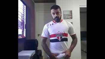 Futebol feminino brasileiro q sao gays