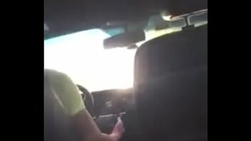 Gay chupando motorista do uber xvideos