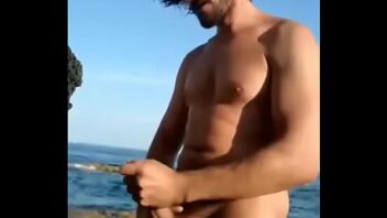 Gays na praia porn
