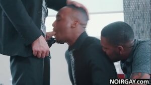 Homens pênis negros gays penetração