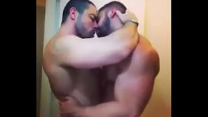 Kiss zootopia gay