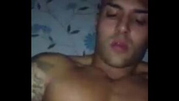 Maduros musculosos gay videos