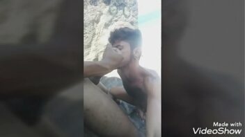 Manjando rola na praia gay xvideos