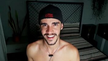 Pesquisar vídeo pornô erótico gay traduzido em português
