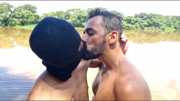 Rola enormes gay brasil