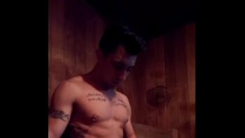 Sendo enrabado na sauna gay naughtubs