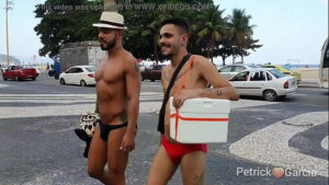 Sexo gay brasileiros musculoosos e roludos