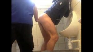 Snaps gay banheiro publico
