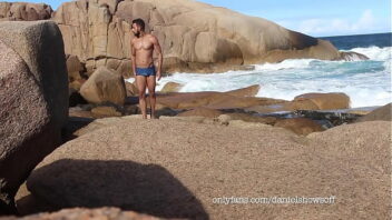 Video de praias de nudismo de gays