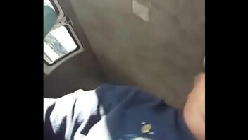 Video gay caminhoneiro na punheta