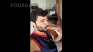 Video gay com muleke de programa